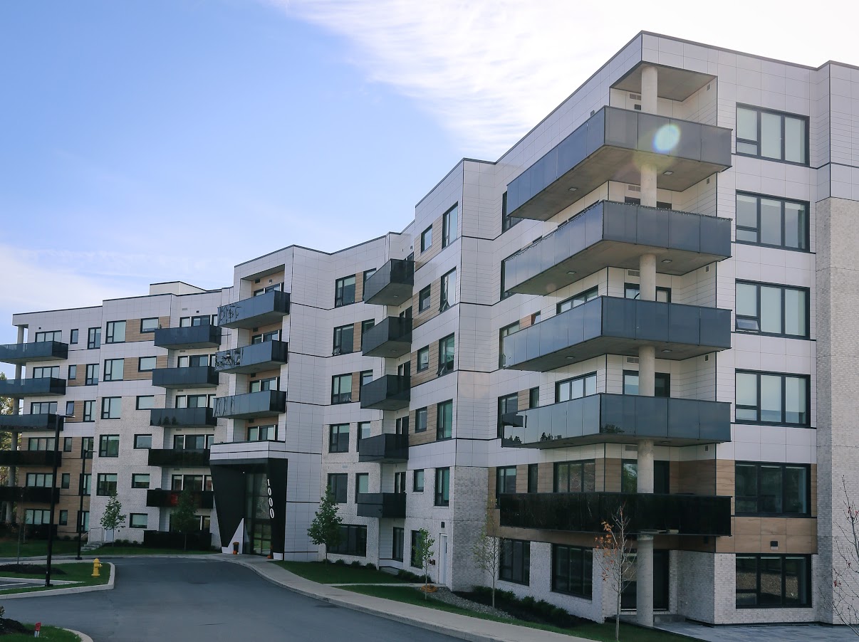 Railing photo at Blu