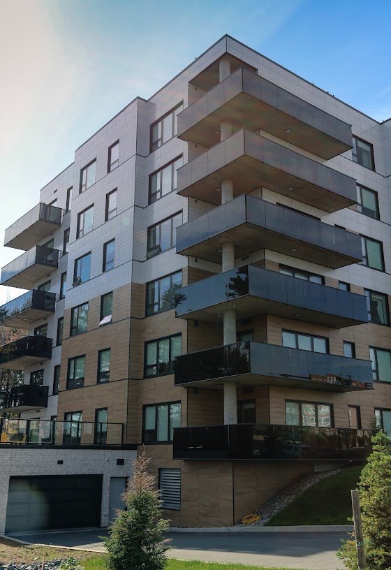 Railing photo at Blu