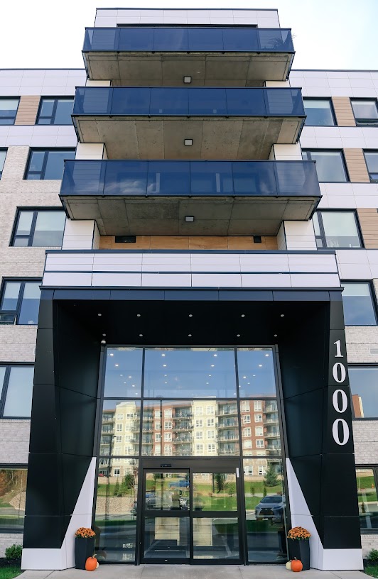 Railing photo at Blu