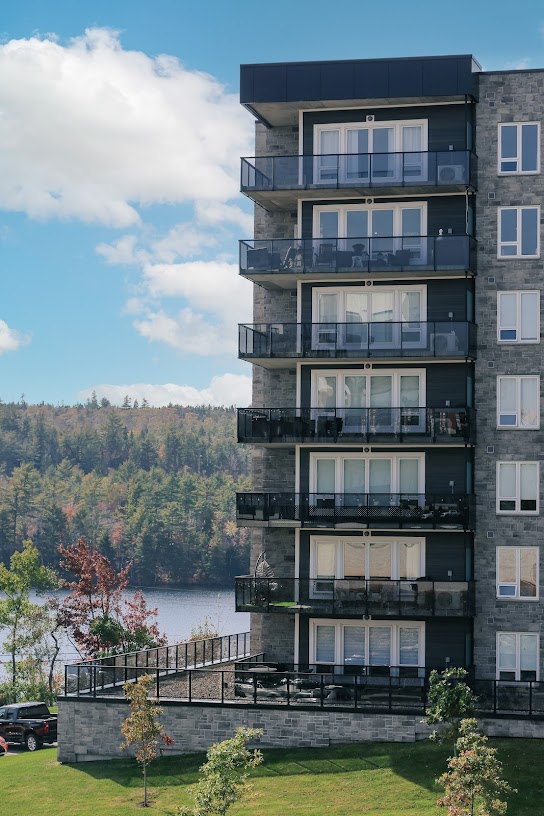 Railing photo at Blu